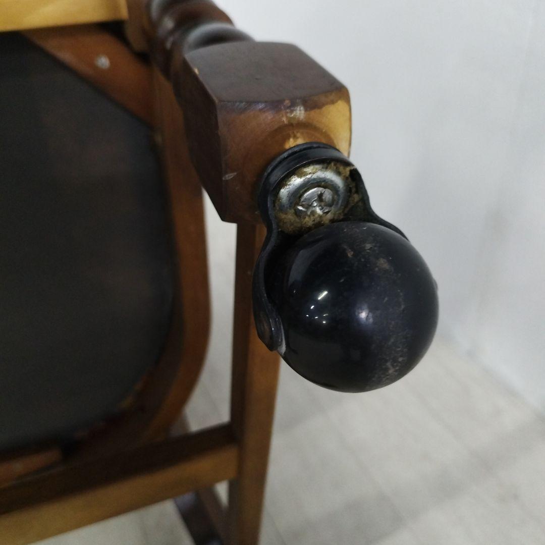 ③【カリモク】コロニアル アームチェアー キャスター付