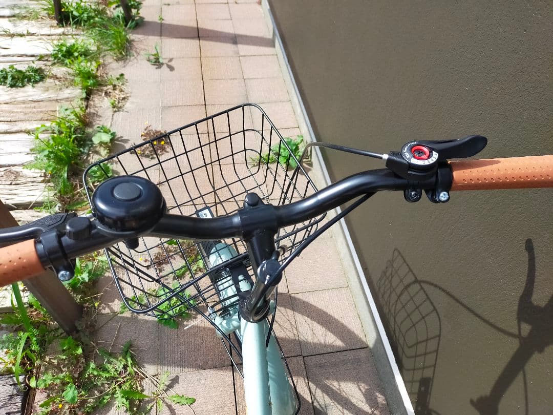 折りたたみ自転車　20インチ　シマノ6段変速　 ミントグリーン　2025年