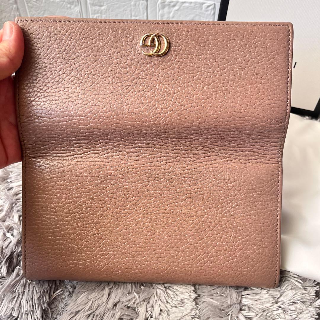 美品✨GUCCI マーモント　長財布　シボレザー　ピンクベージュ　レディース