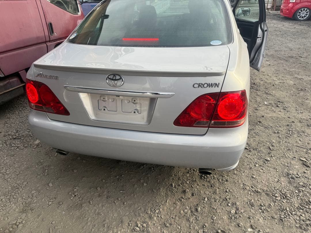 18クラウン　後期アスリート　テールランプ