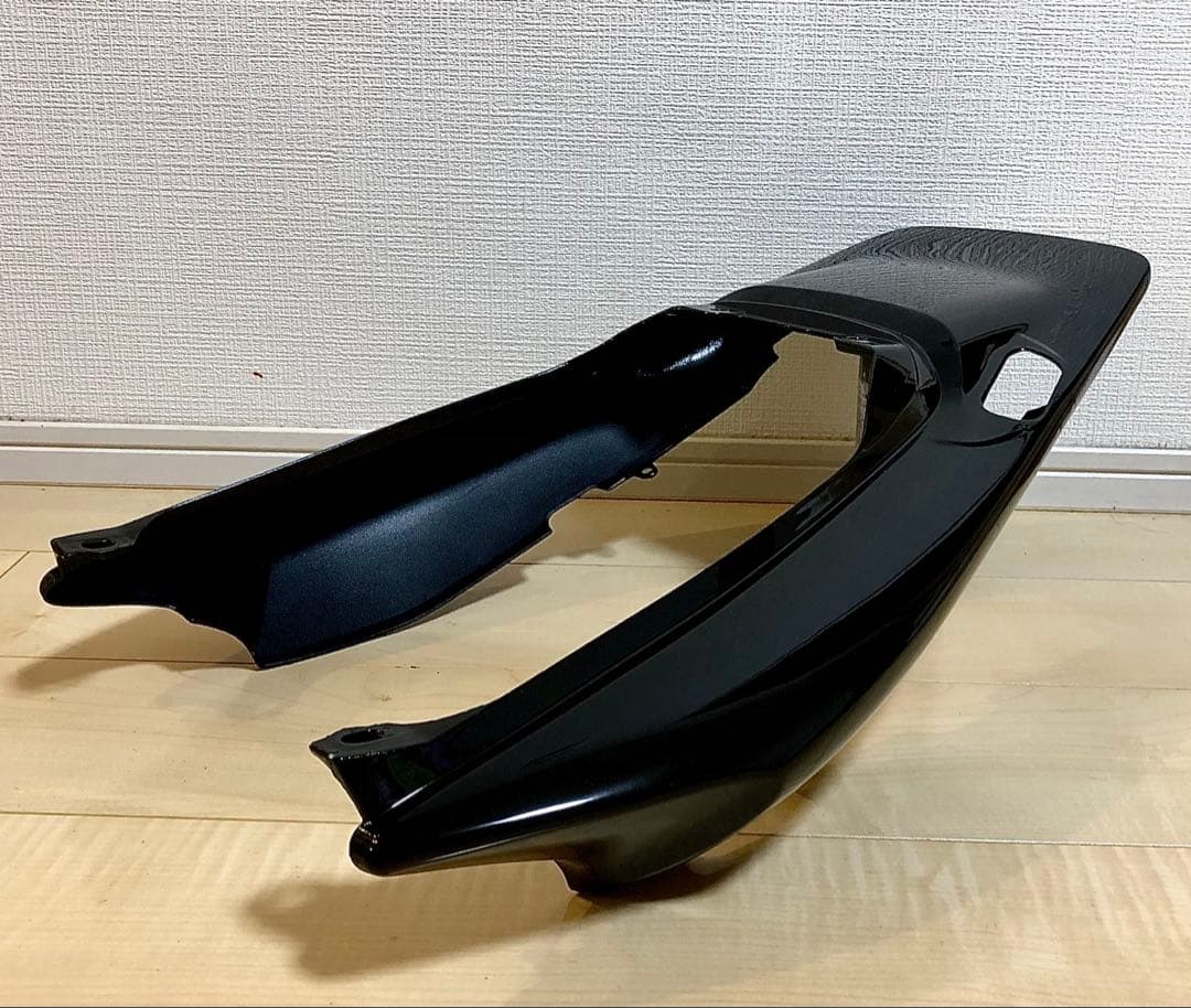 新品 CB400SF ブラック テールカウル NC42 NC39 リアカウル黒