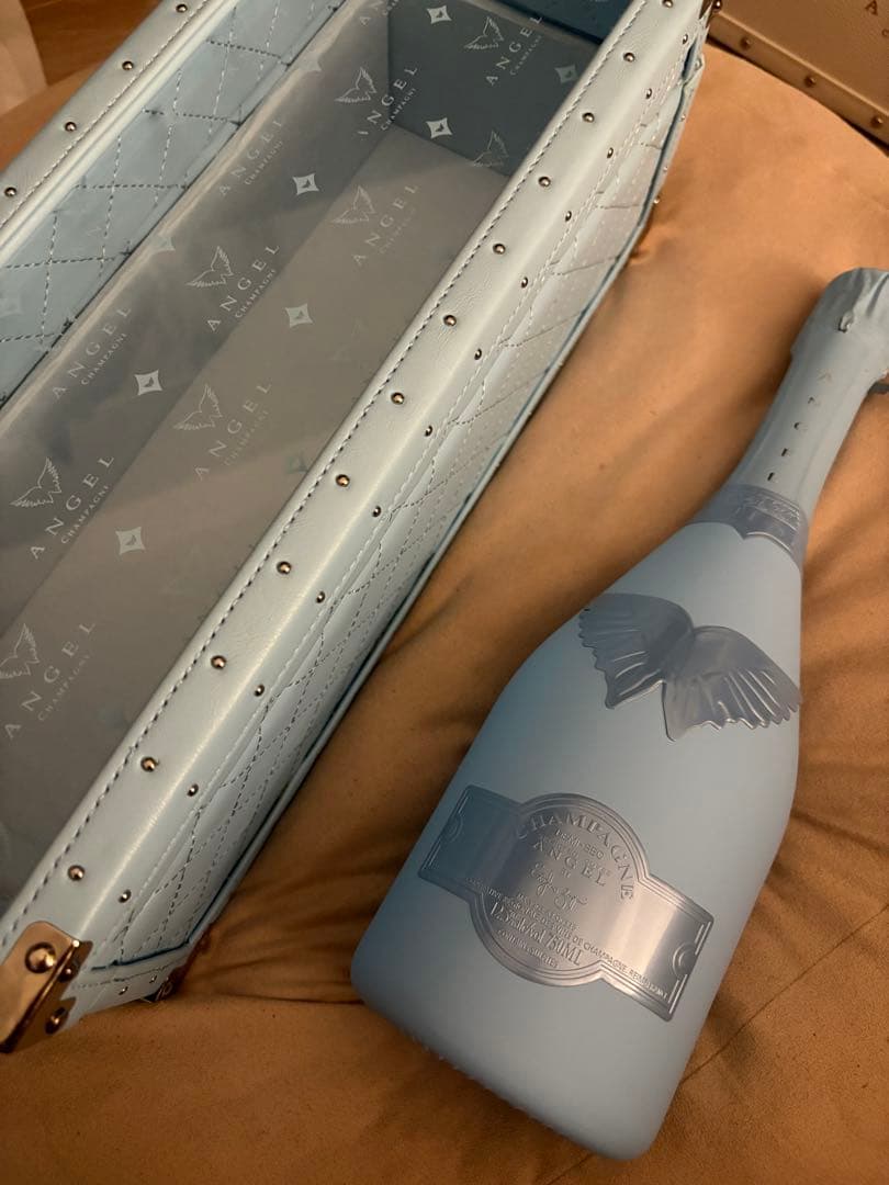 ANGEL Demi Sec エンジェル　ドゥミセック　水色　未開封　シャンパン