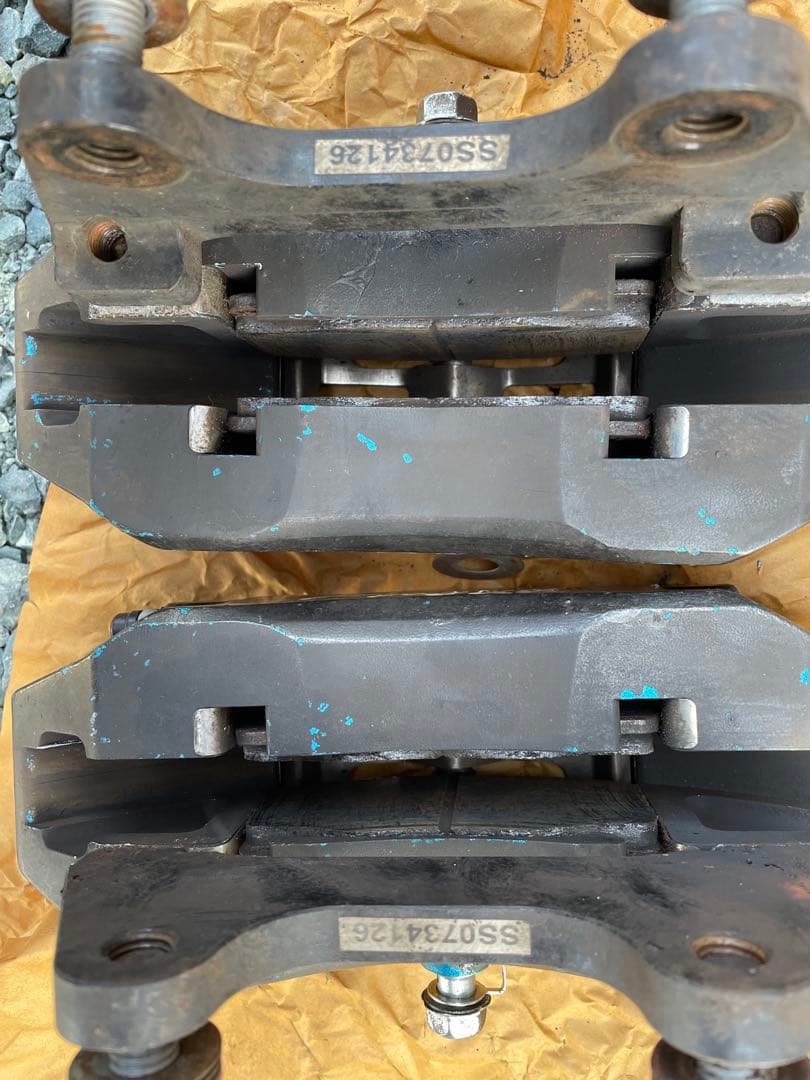 【ダイハツ】イデアル ヴァルムント キャリパーとローターセット