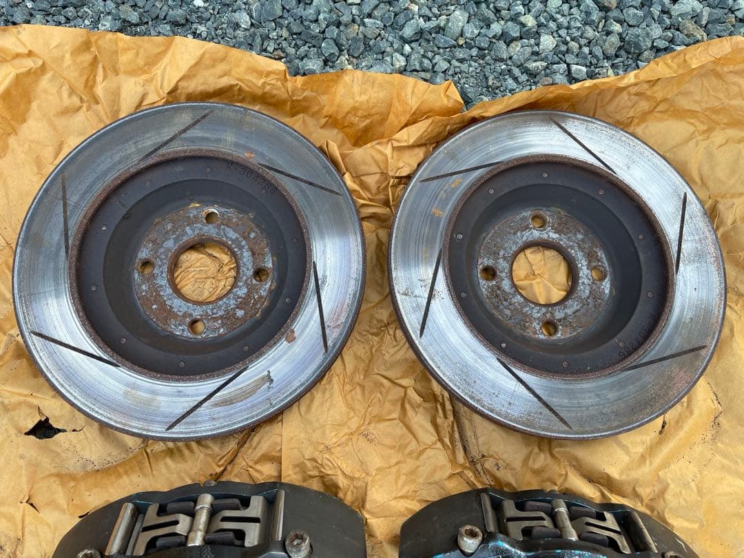 【ダイハツ】イデアル ヴァルムント キャリパーとローターセット