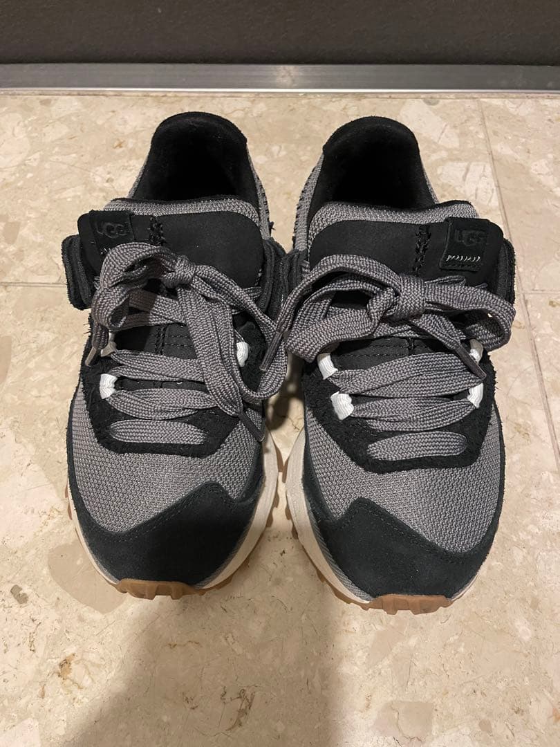 UGG RetroFi Low スニーカー