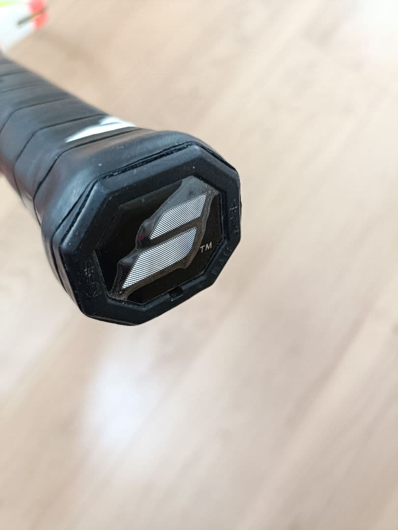 バボラ ピュアストライク100 G2 16x20