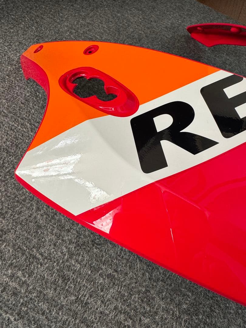 cbr1000rr sp チャンピオンスペシャル フロントカウル SC59後期