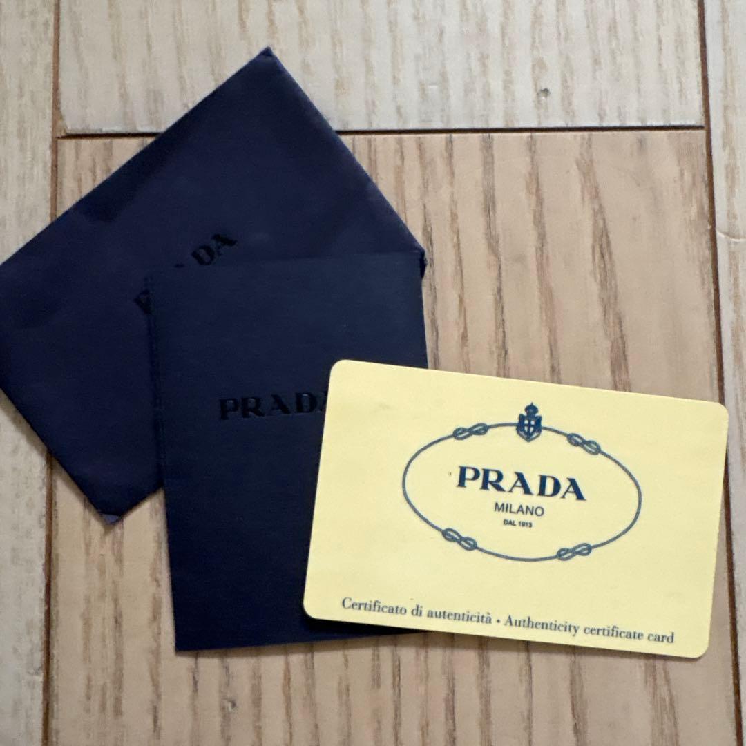 PRADA ブラック ボストンバッグ