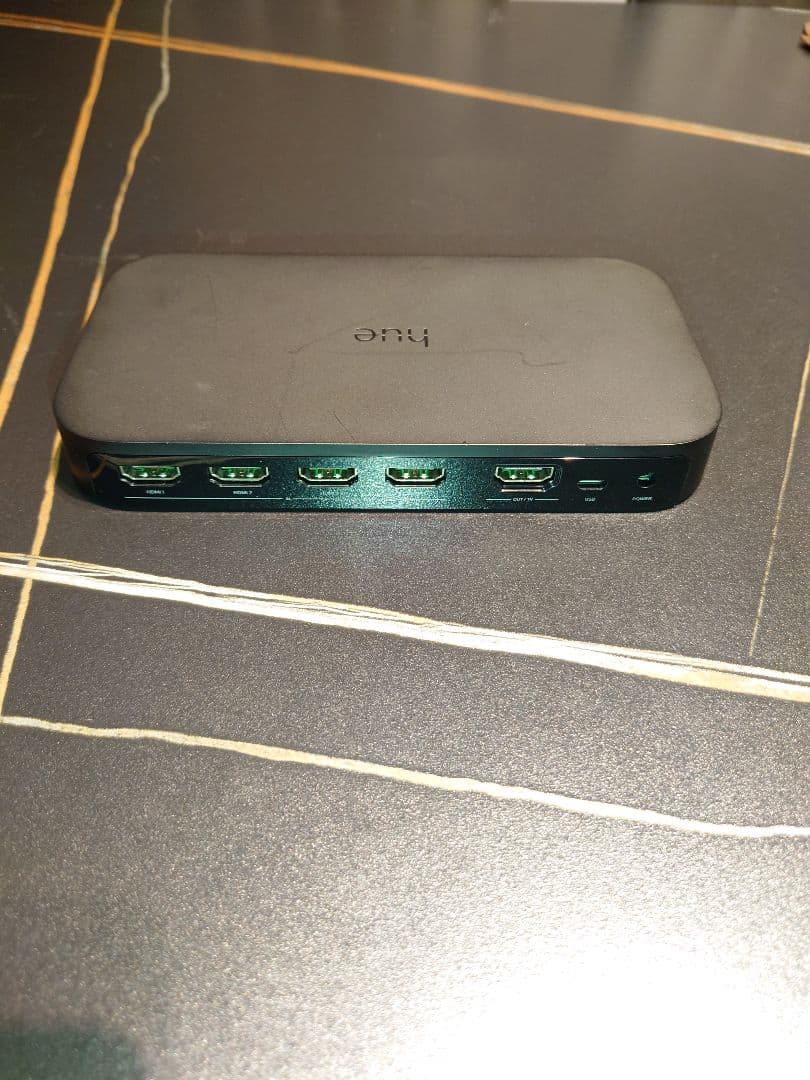 【美品】Philips Hue 【日本正規品】 Hue Sync Box