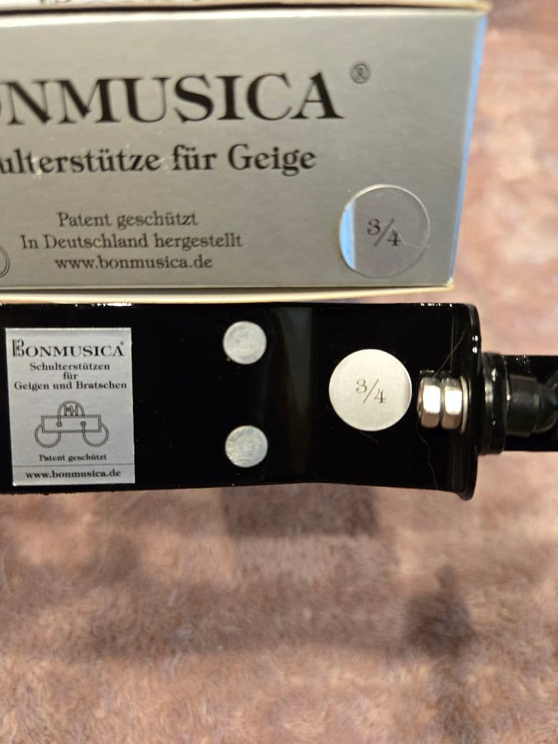 ボンムジカ バイオリン 肩当て 3/4 使用期間短め 美品