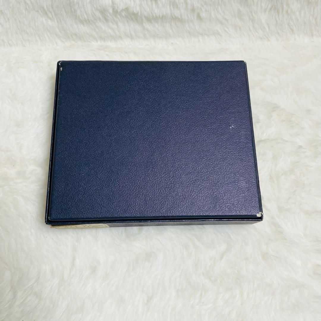 新品未使用　正規品　BURBERRY 折り財布　ノバチェック　ブラック　レザー