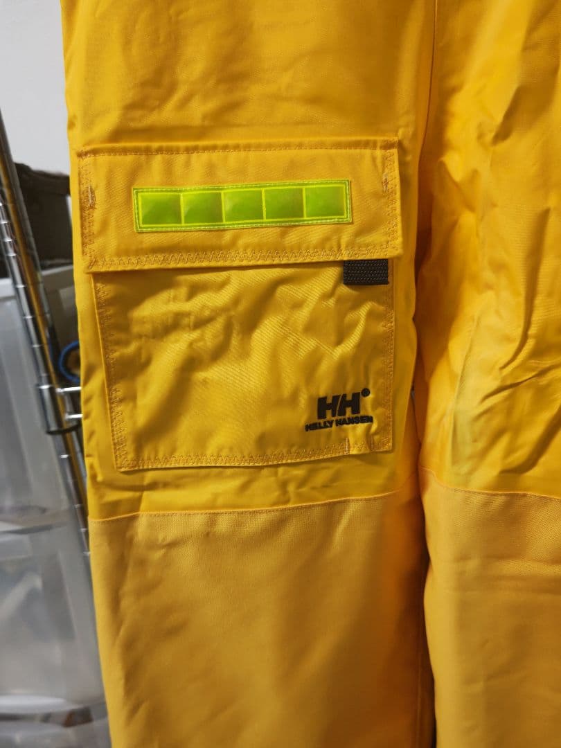 未使用品 ヘリーハンセン サロペット （サイズＬ）