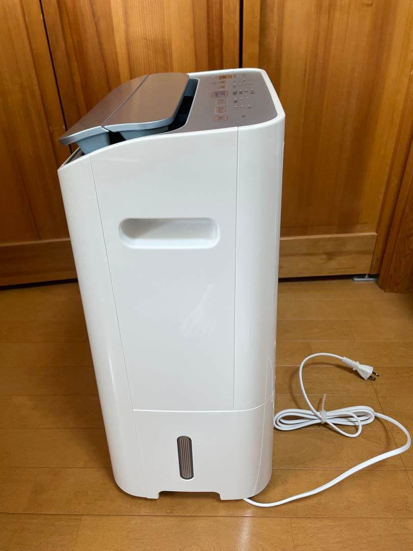 シャープ 除湿機 兼 空気清浄機 ホワイト CV-EF120-W/2024年製