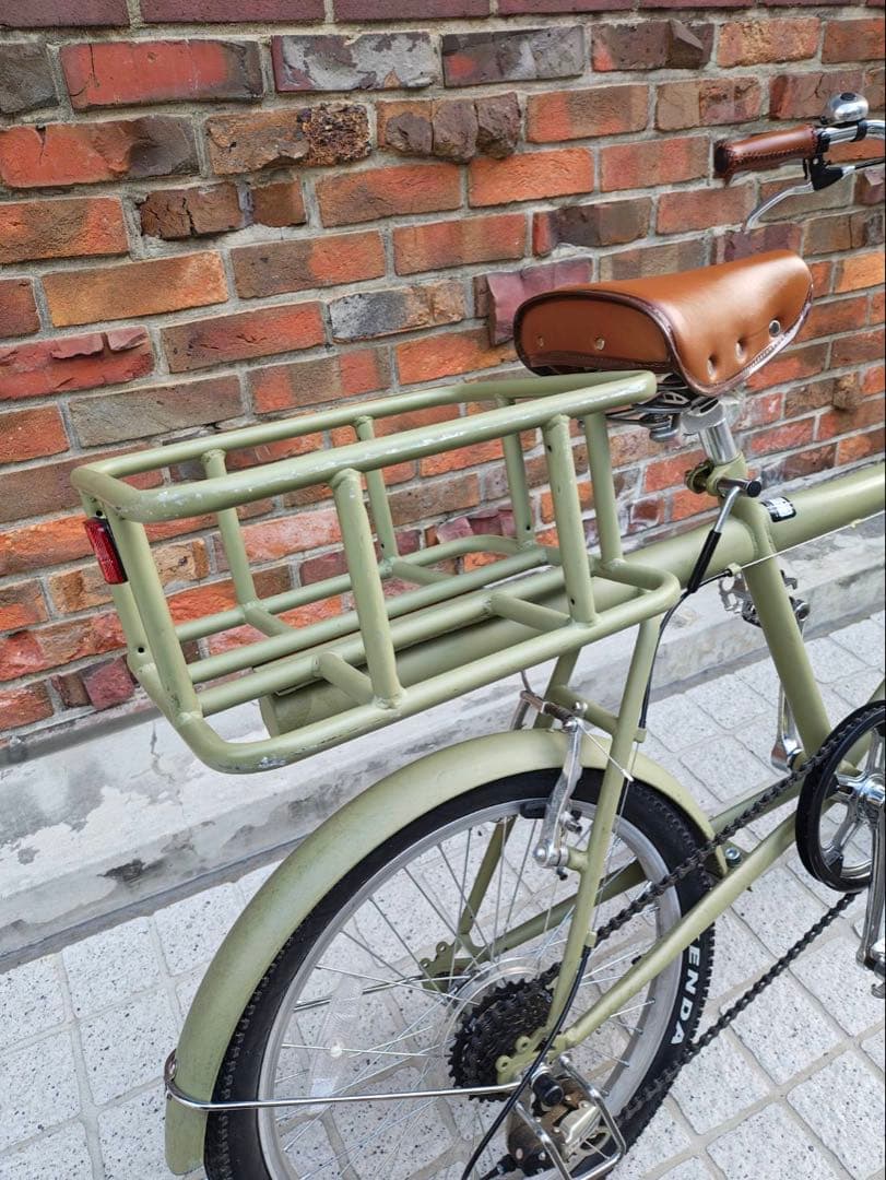 ミニベロ 20インチ ６段変速