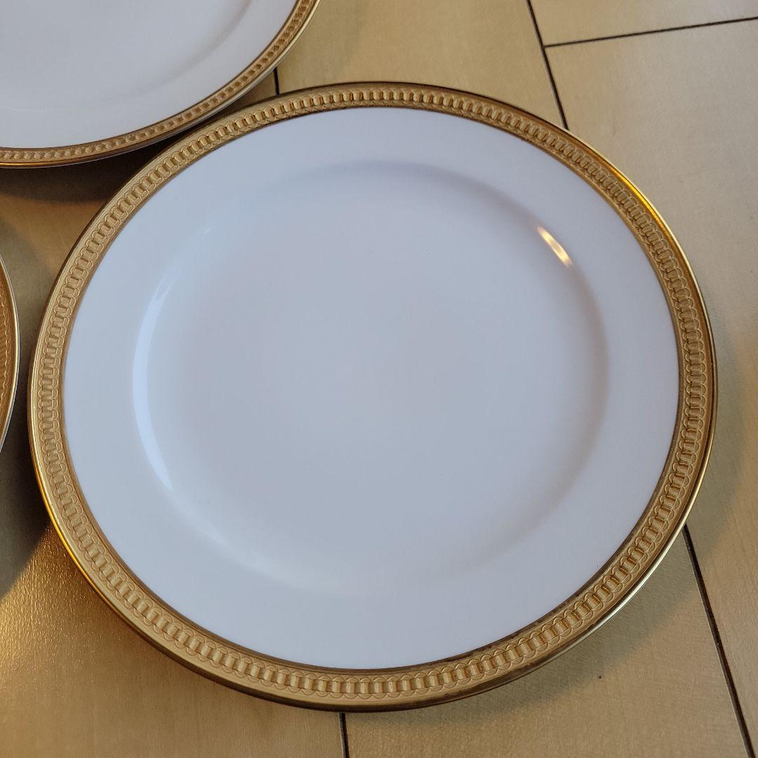 大倉陶園❸クラウンエンボス　デザート皿　3枚