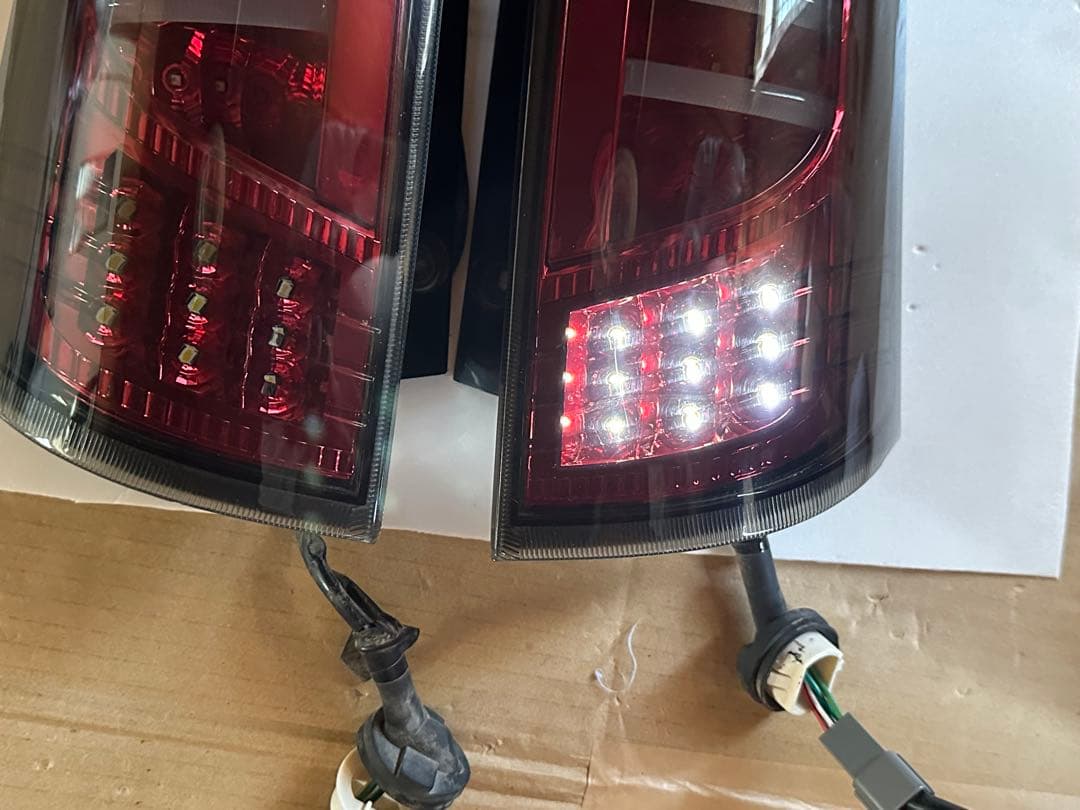 クリアーワールド　MK21•パレット/ルークス　LEDテール　スモークレンズ