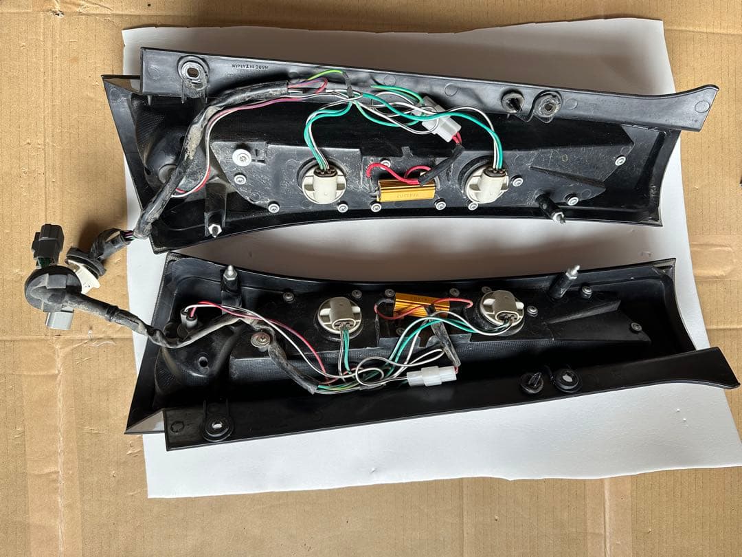 クリアーワールド　MK21•パレット/ルークス　LEDテール　スモークレンズ