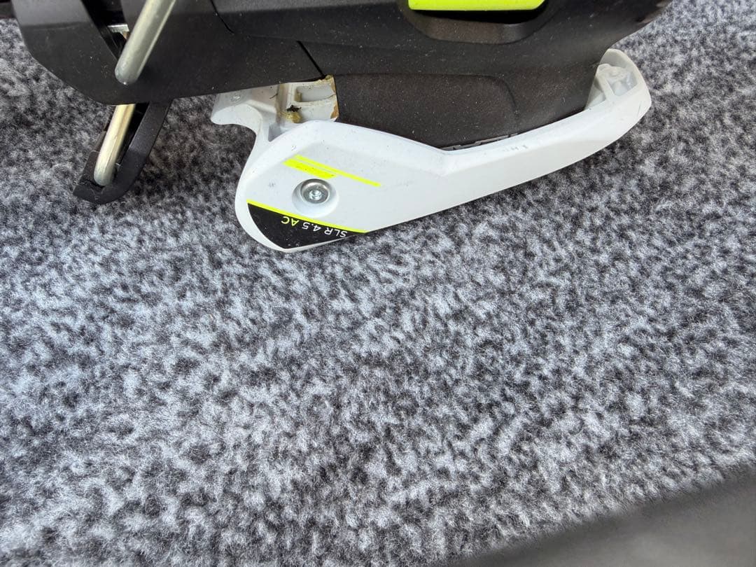 HEAD SupershapeTeam ERA2.0 147cmスキー板/ポール