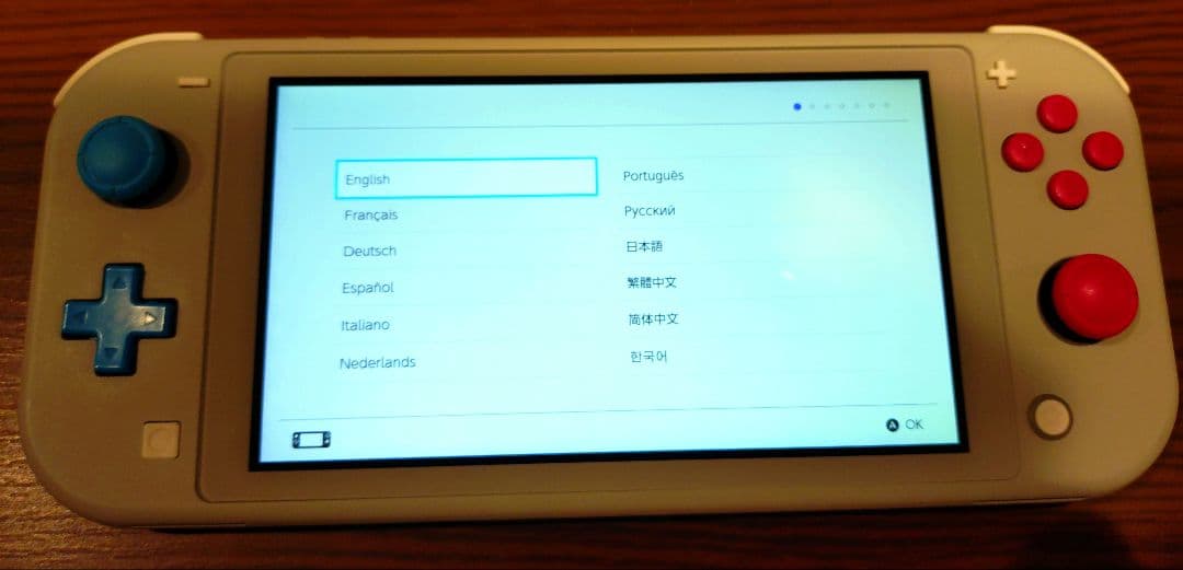 Nintendo Switch Lite ザシアン・ザマゼンタ　本体