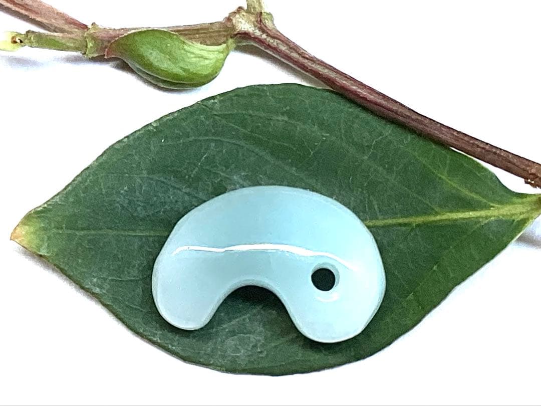 ✳希少*アイスラリマー　★氷‼️ 女性の方 お身近の守護石に　機械鑑別書付の本物‼️