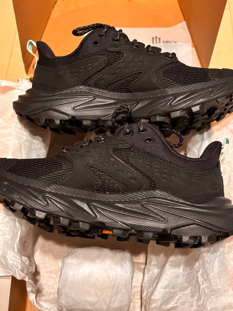 新品 HOKA ホカ　アナカパ2ローゴアテックス