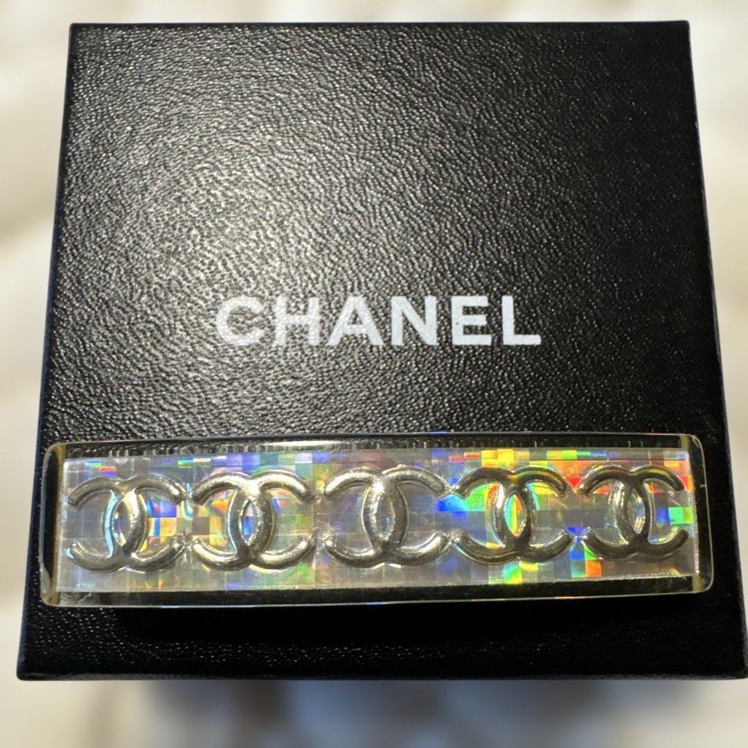 ⭐︎CHANELシャネル　ビンテージ　シルバーロゴ　バレッタ　ホログラム⭐︎