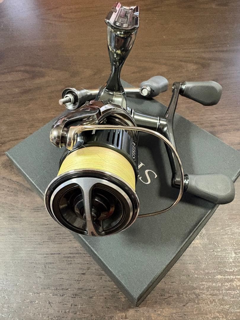 むぅ❗️シマノ　22ステラC3000SDHHG