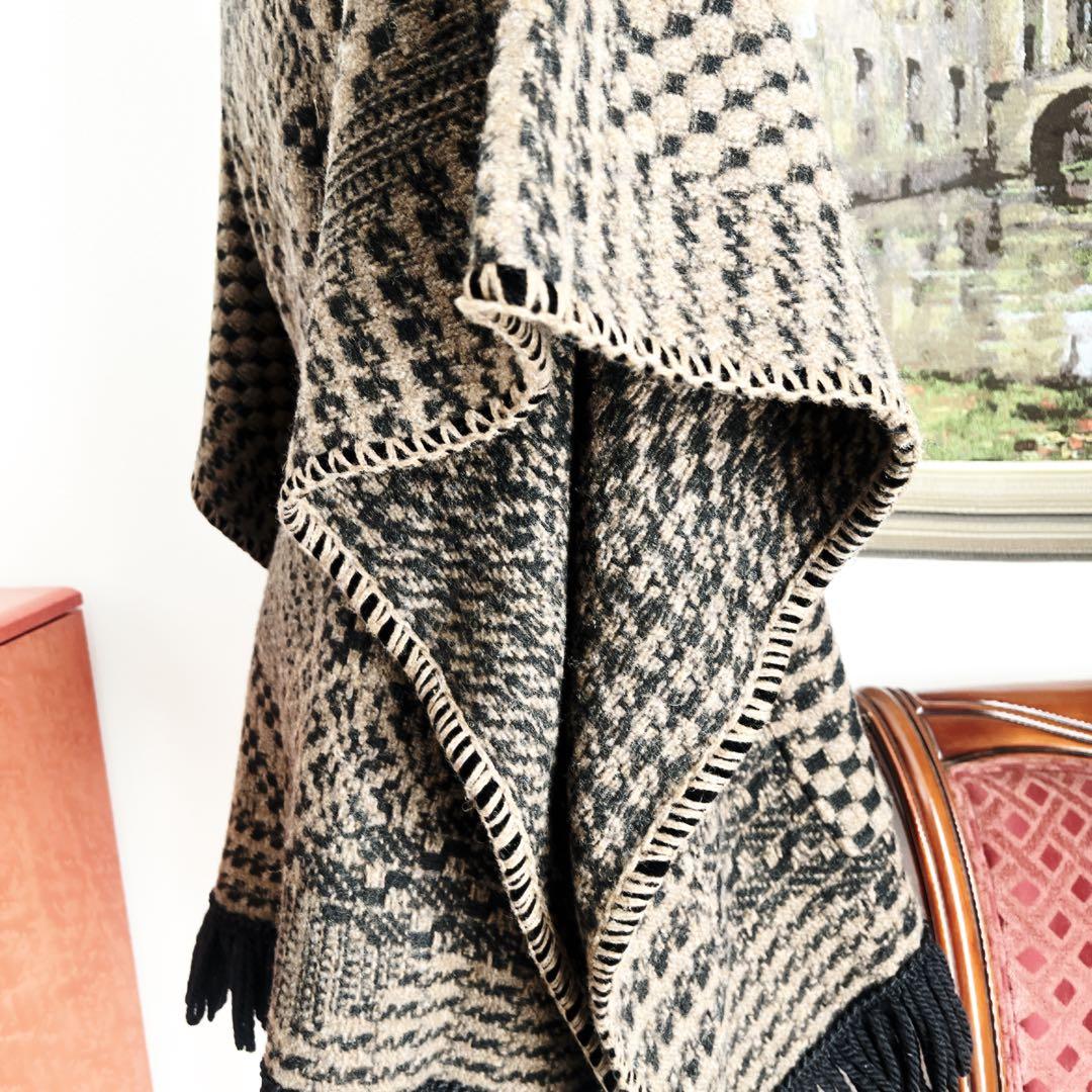 美品　ETRO エトロ ポンチョ　ケープ　カシミヤ　コート　フリンジ　ニット