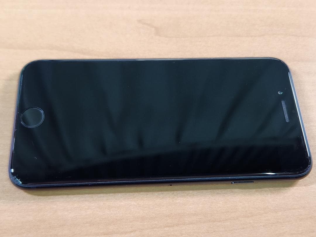 020300I iPhone SE A2782 64GB 【最大容量98%】