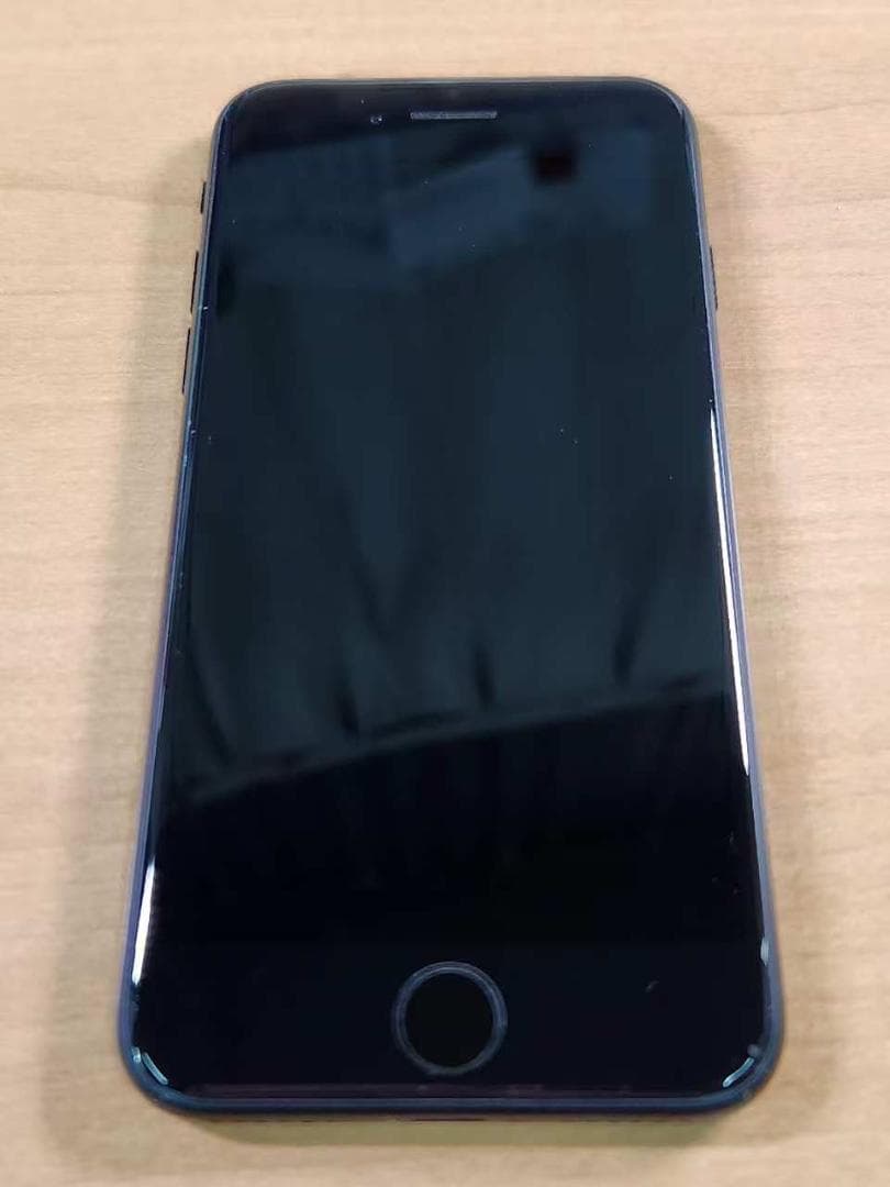020300I iPhone SE A2782 64GB 【最大容量98%】