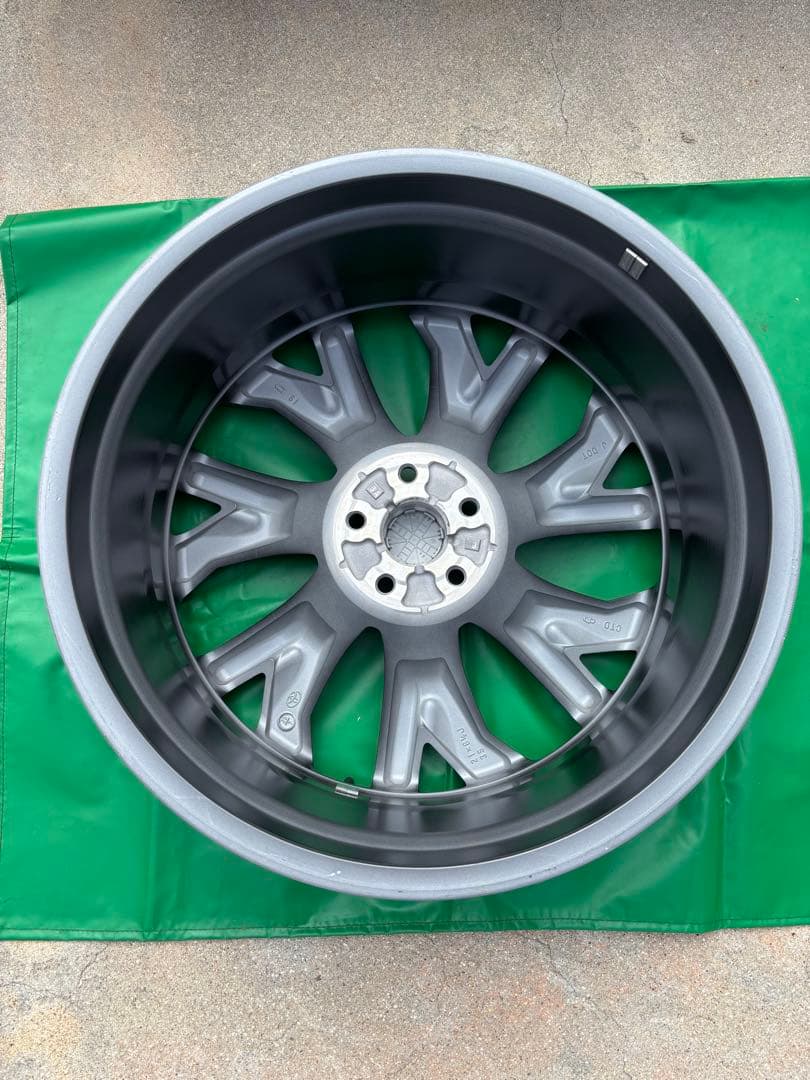 クラウンエステート　ホイール4本　新車外し　21インチ