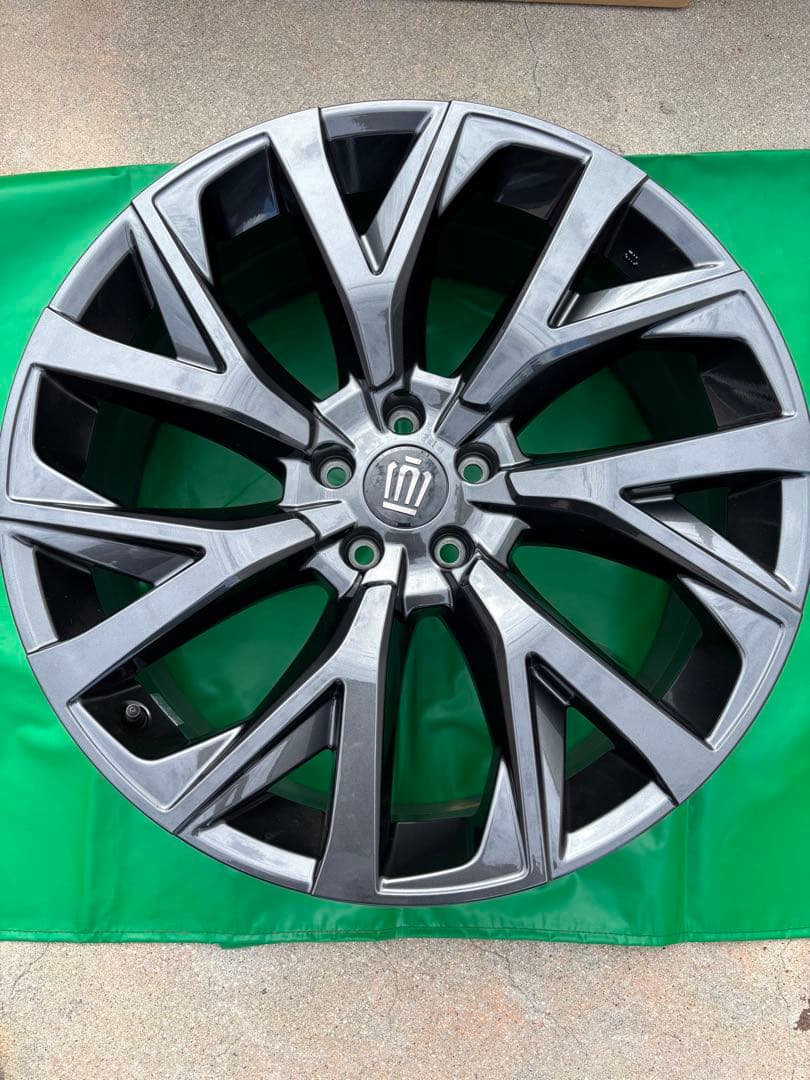 クラウンエステート　ホイール4本　新車外し　21インチ