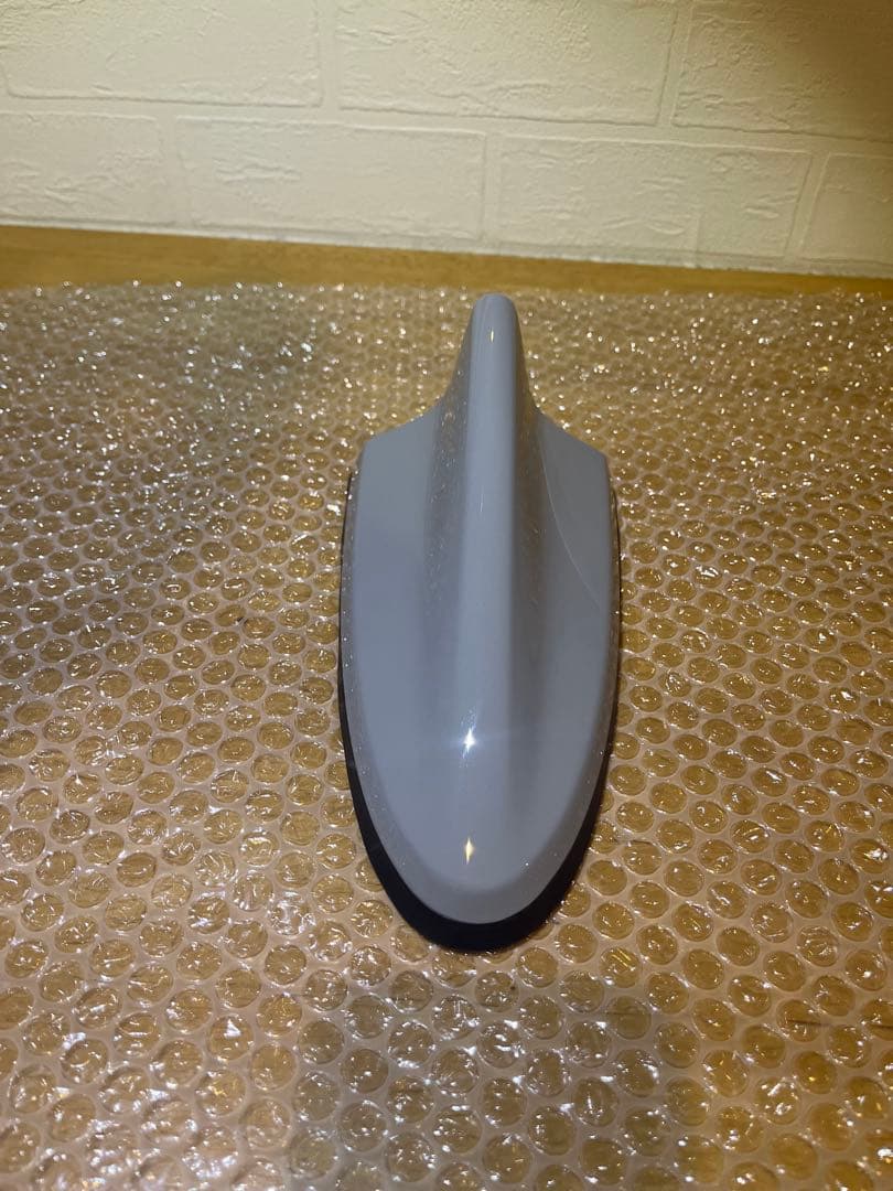 アバルト イブデザイン　シャークアンテナ 純正カラー：グレー 676