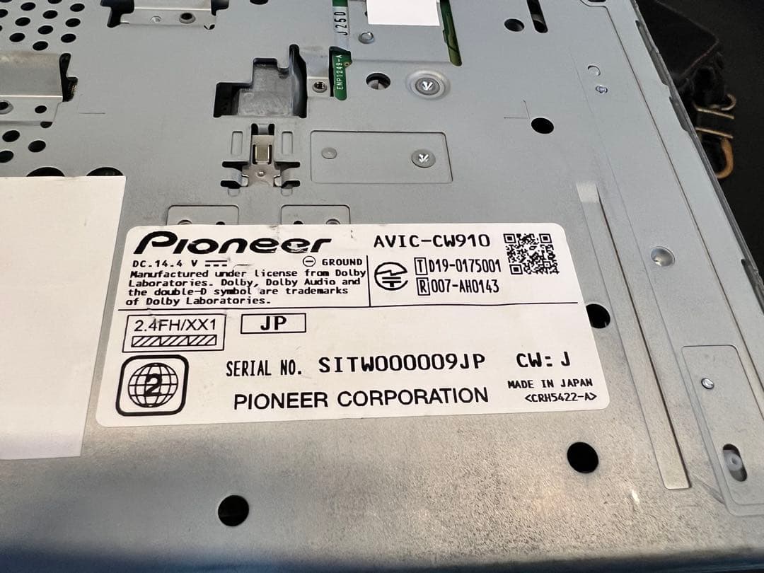 Pioneer AVIC-CW910 カーナビ 本体