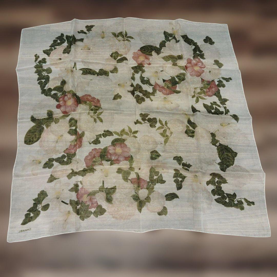【美品】CHANEL スカーフ 薄手 花柄