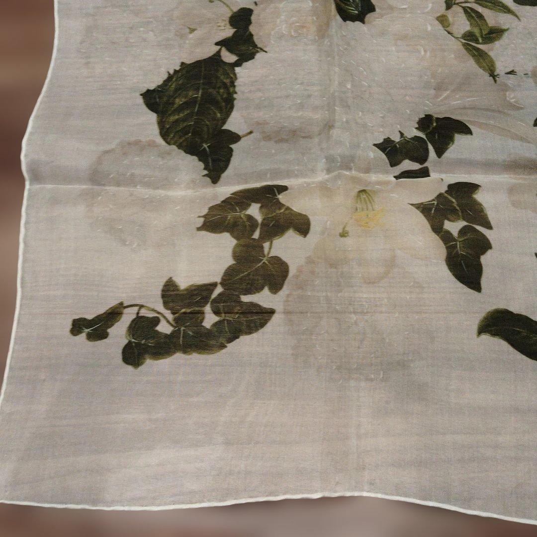 【美品】CHANEL スカーフ 薄手 花柄