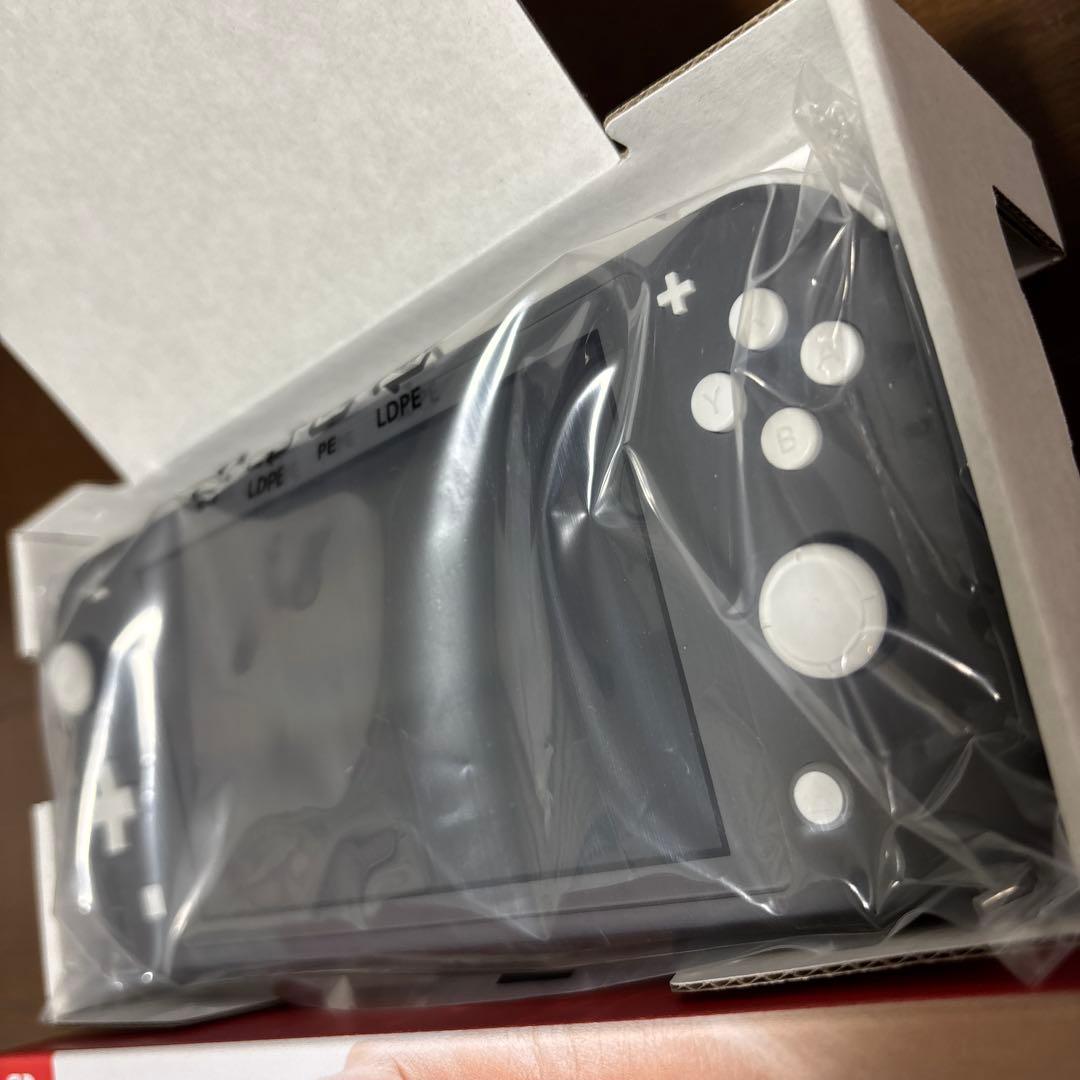 Nintendo Switch Lite グレー ほぼ未使用