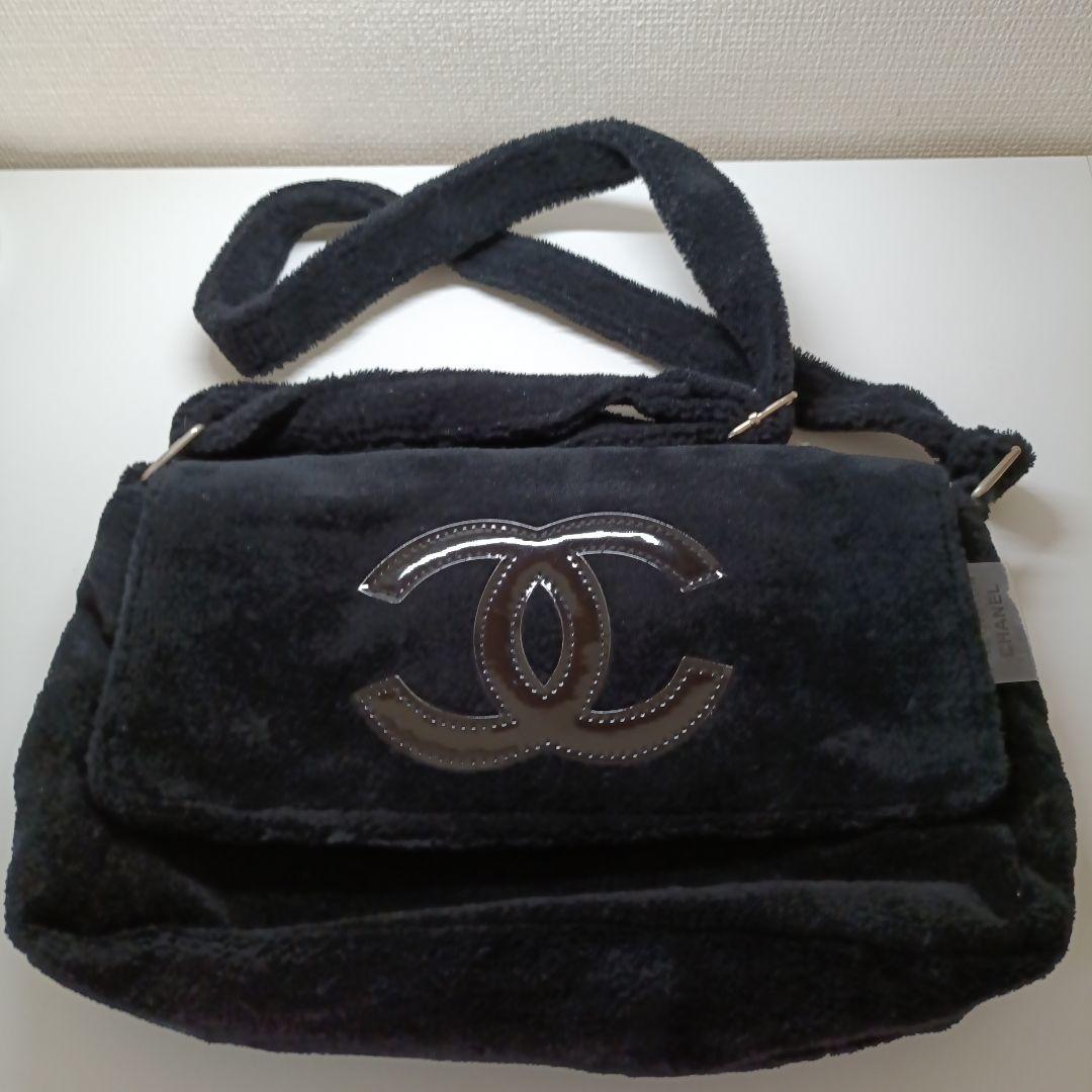 CHANEL シャネル ブラック ショルダーバッグ ノベルティ