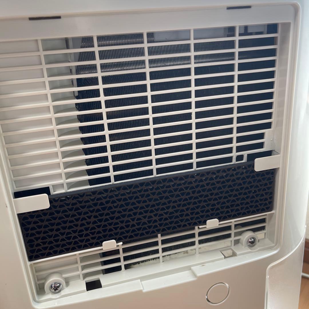 【みゆ出品】コロナ除湿機 CD-P6315