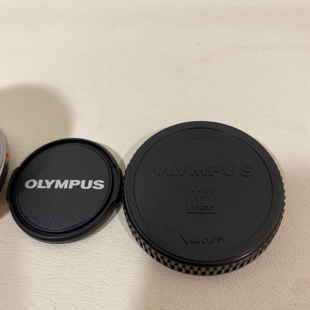 ほぼ新品OLYMPUS M.ZUIKO 14-42mm F3.5-5.6II