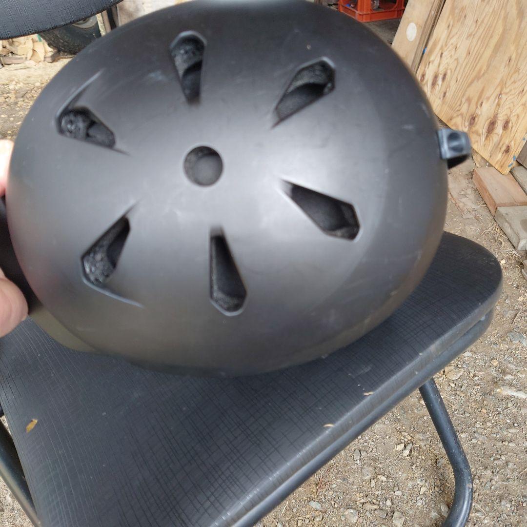 bern ブラックヘルメット XXL