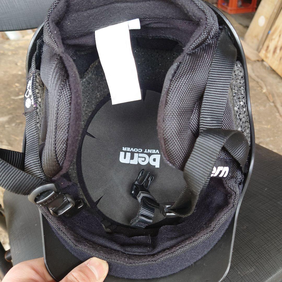 bern ブラックヘルメット XXL