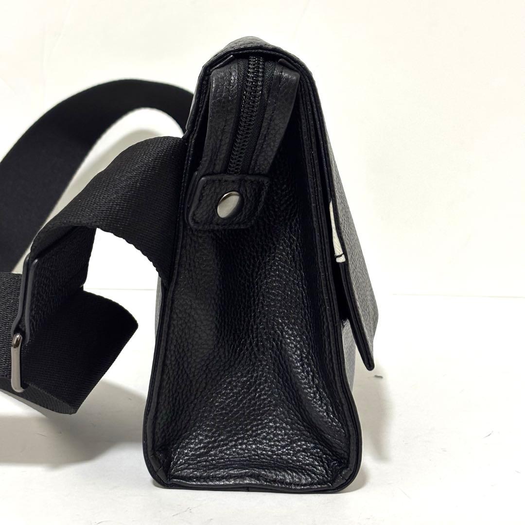 美品 イアパピヨネ ワイドテープショルダーバッグ ダルメシアン ボディバッグ