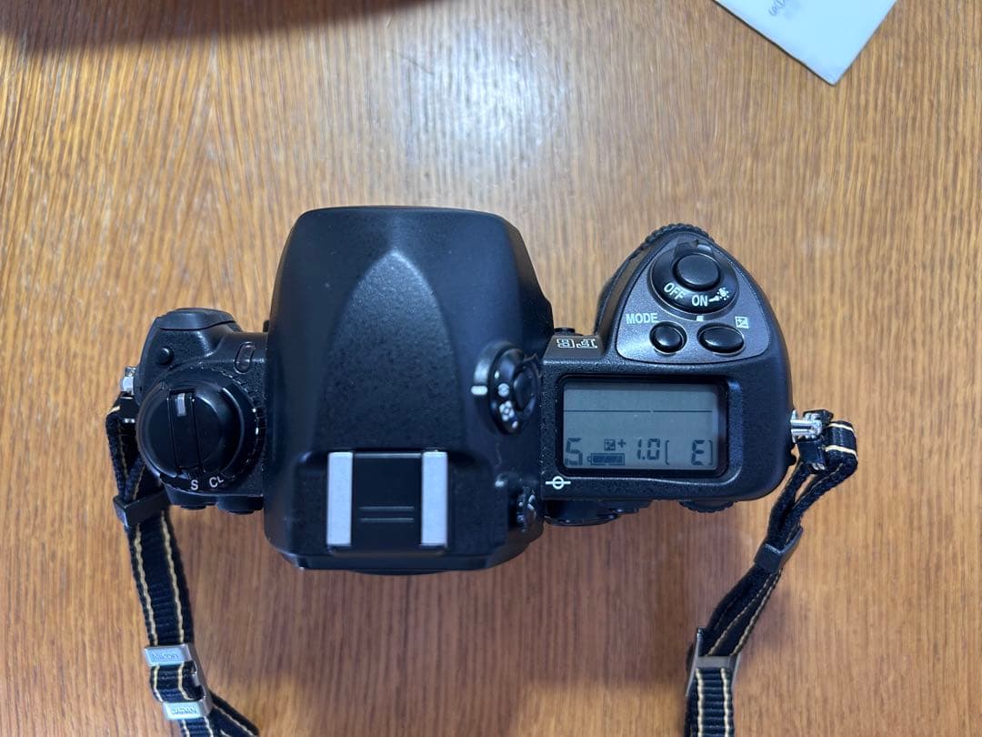 Nikon F6 一眼レフカメラ