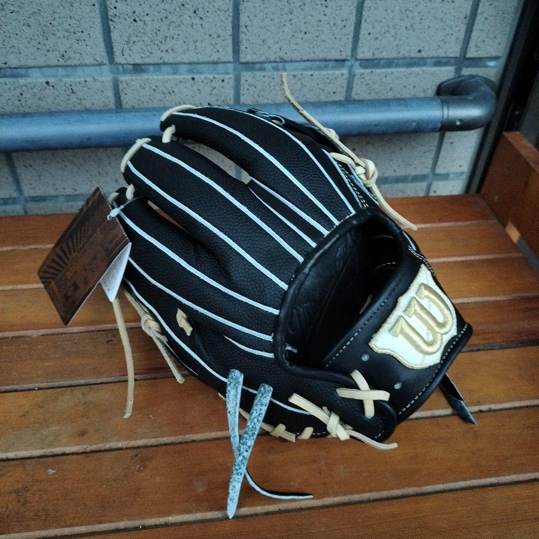 Wilson Staff 硬式グローブ ブラック/ホワイト