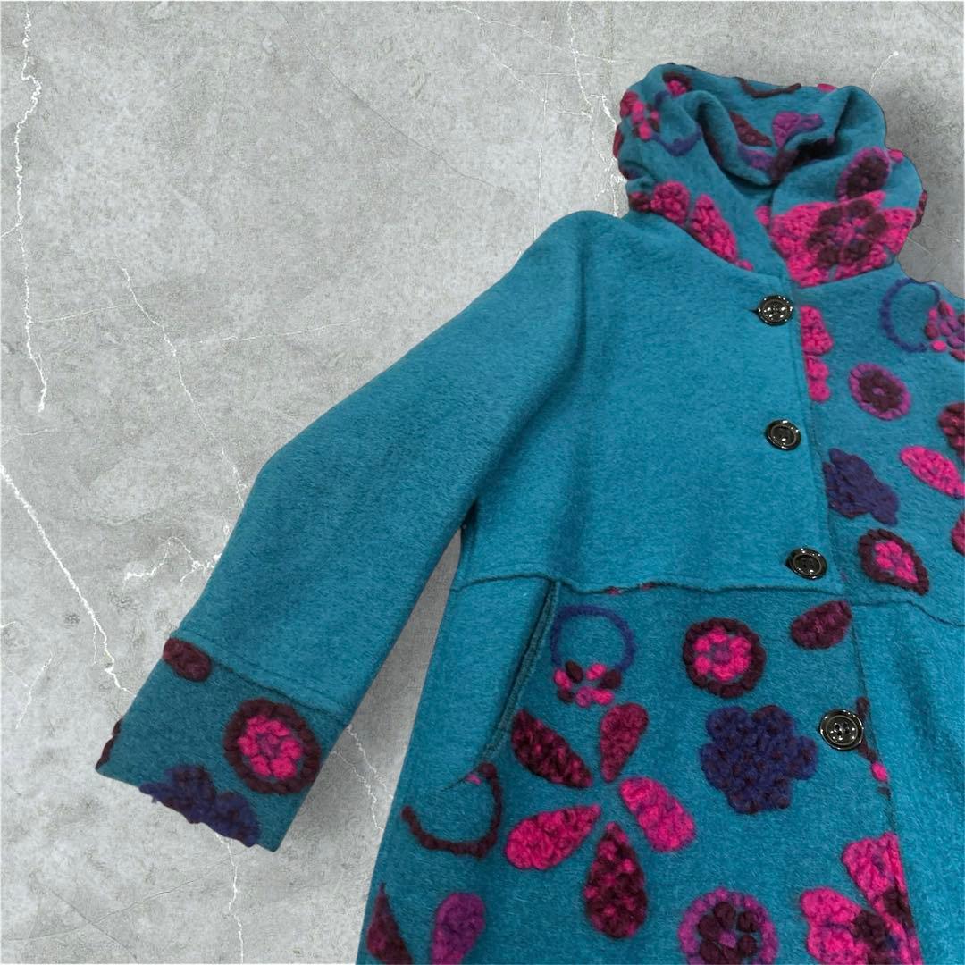 イタリア製　パネルマルチ花柄圧縮ウールコート　スタンド襟　ミドル丈　ターコイズ