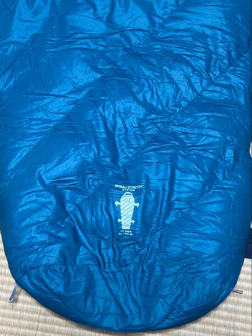 モンベル mont-bell アルパインダウンハガー650 #3 寝袋 シュラフ