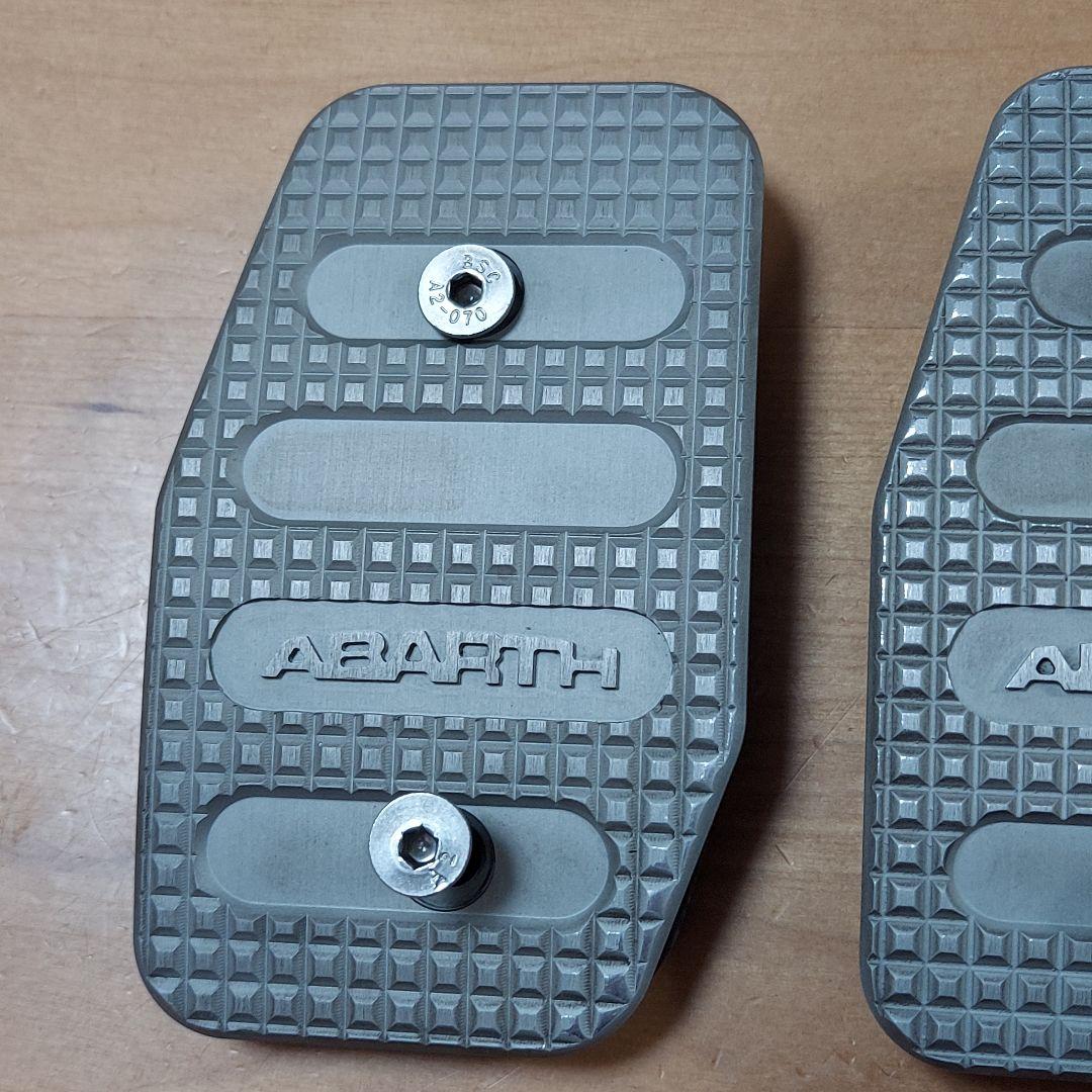 ABARTH 500/595 アルミニウムペダルカバー3点セット
