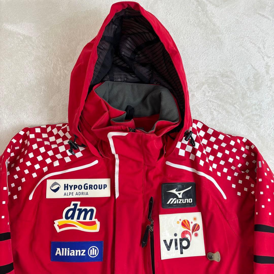 クロアチア代表チームモデル　ミズノ　スキーウェア　サイズM