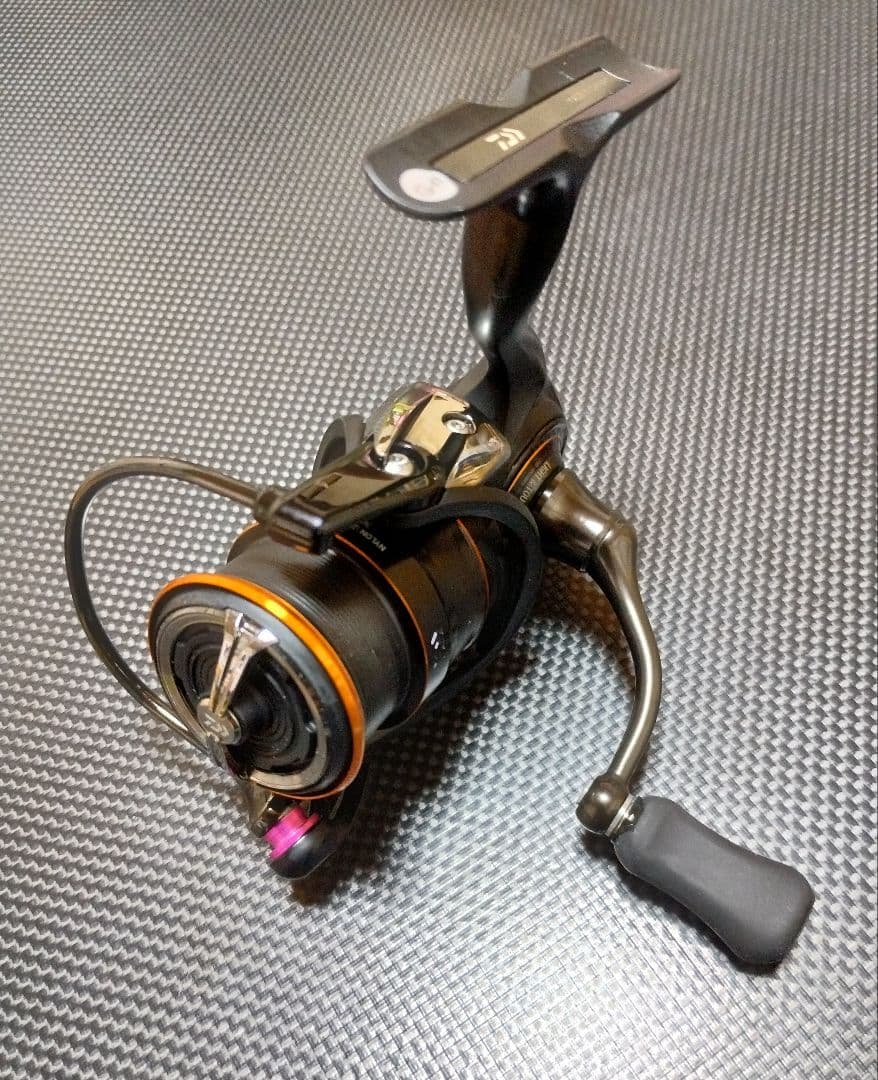 DAIWA ダイワ ２１プレッソＬＴ１０００Ｓ-Ｐラインローラー交換品